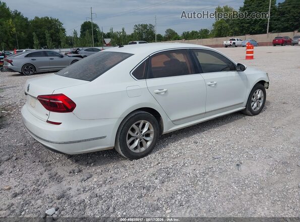 1VWAT7A33HC004435 2017 VOLKSWAGEN PASSAT White Tył prawy