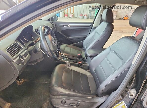 1VWAT7A34GC062519 2016 VOLKSWAGEN PASSAT Black Vista interior delantera