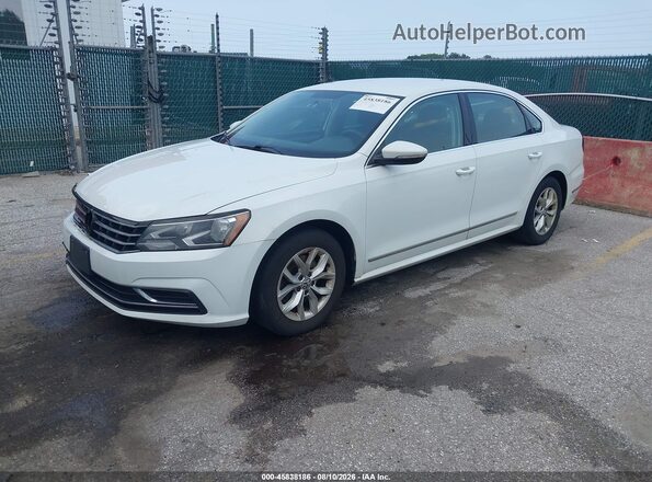1VWAT7A34HC079810 2017 VOLKSWAGEN PASSAT White Передня ліва чверть