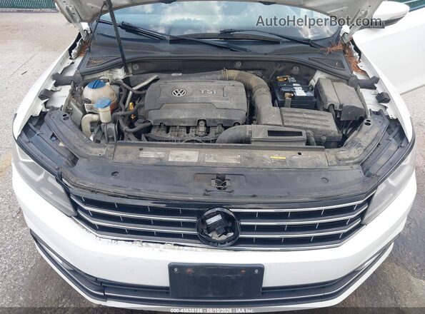1VWAT7A34HC079810 2017 VOLKSWAGEN PASSAT White Вид ззаду