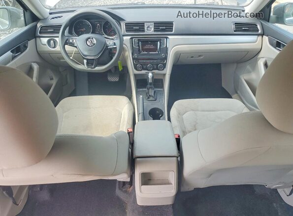 1VWAT7A35HC024492 2017 VOLKSWAGEN PASSAT Gray Vista del salpicadero