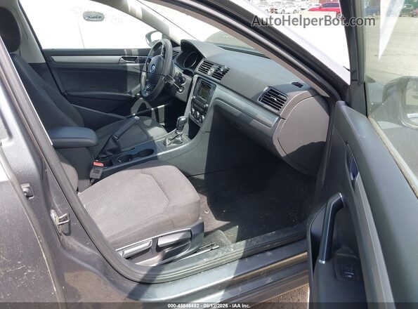 1VWAT7A36GC049271 2016 VOLKSWAGEN PASSAT Gray Widok wnętrza z przodu