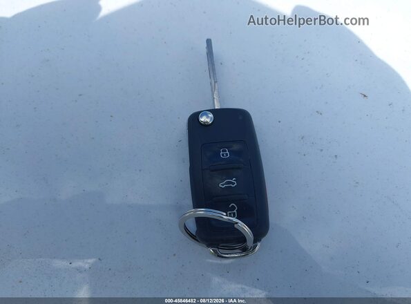 1VWAT7A36GC049271 2016 VOLKSWAGEN PASSAT Gray Widok deski rozdzielczej