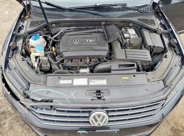 1VWAT7A37HC017205 2017 VOLKSWAGEN PASSAT Black Widok wnętrza z tyłu