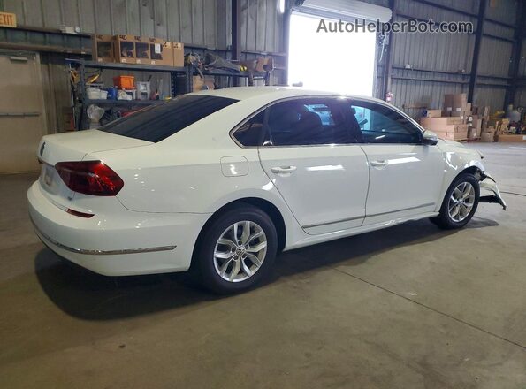 1VWAT7A37HC025403 2017 VOLKSWAGEN PASSAT White Trasero derecho