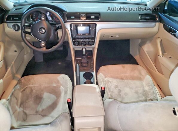 1VWAT7A37HC025403 2017 VOLKSWAGEN PASSAT White Vista del salpicadero