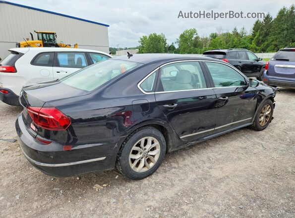 1VWAT7A37HC068235 2017 VOLKSWAGEN PASSAT Black Tył prawy