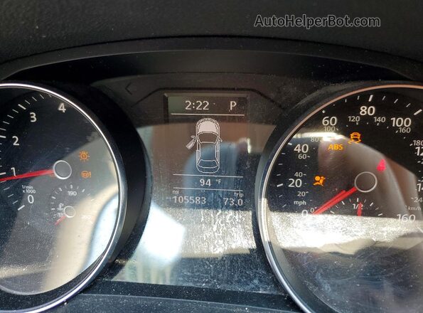 1VWAT7A38HC031839 2017 VOLKSWAGEN PASSAT Silver Vista del cuadro de instrumentos