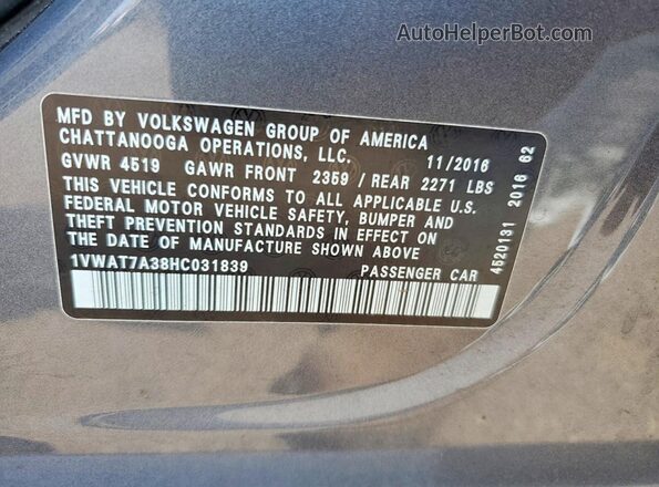 1VWAT7A38HC031839 2017 VOLKSWAGEN PASSAT Silver Vista del compartimento del motor