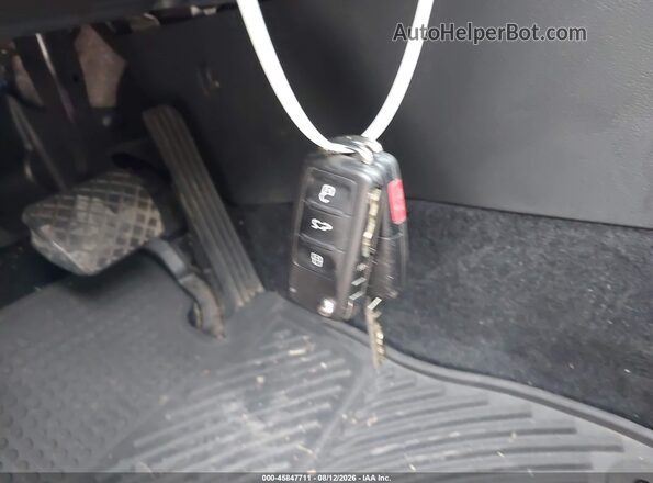 1VWAT7A39GC012425 2016 VOLKSWAGEN PASSAT Red Вид панелі приладів