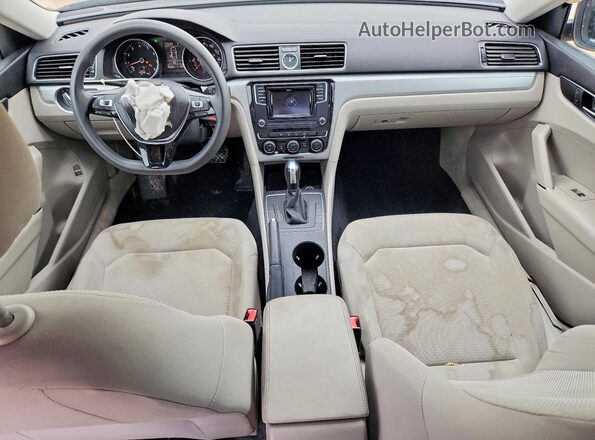 1VWAT7A39GC033470 2016 VOLKSWAGEN PASSAT Black Առջևի վահանակի տեսք