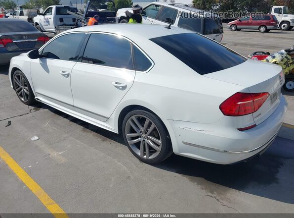 1VWAT7A39GC039818 2016 VOLKSWAGEN PASSAT White Задня ліва чверть