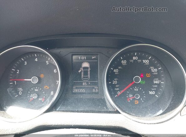 1VWAT7A3XHC067855 2017 VOLKSWAGEN PASSAT Black Widok tylnych siedzeń