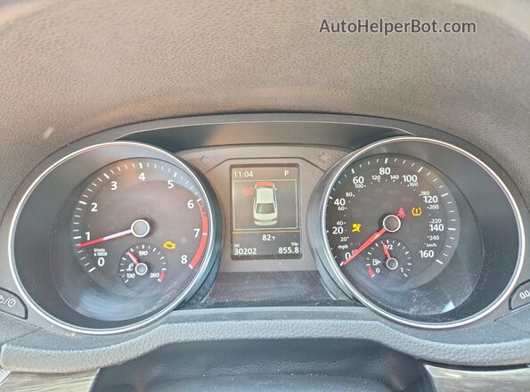 1VWBA7A30JC002240 2018 VOLKSWAGEN PASSAT Gray Vista del cuadro de instrumentos