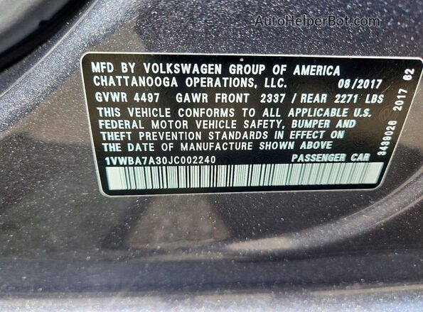 1VWBA7A30JC002240 2018 VOLKSWAGEN PASSAT Gray Vista del compartimento del motor