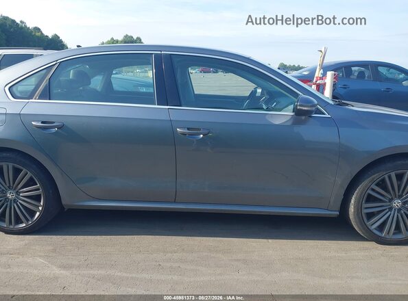 1VWBA7A34JC018263 2018 VOLKSWAGEN PASSAT Gray Vista interior trasera