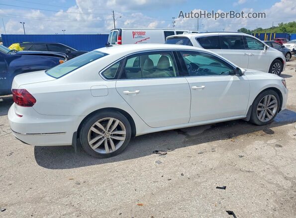 1VWBA7A36JC000914 2018 VOLKSWAGEN PASSAT White Trasero derecho