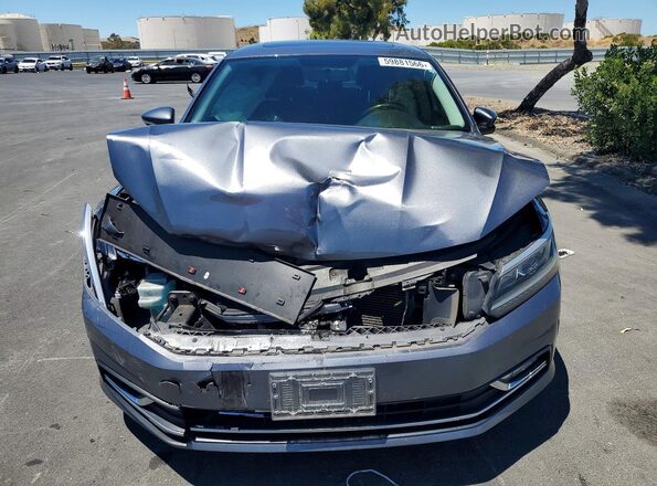 1VWBA7A37JC041133 2018 VOLKSWAGEN PASSAT Gray Vista frontal
