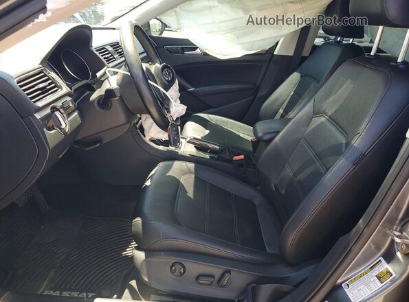 1VWBA7A37JC041133 2018 VOLKSWAGEN PASSAT Gray Vista interior delantera