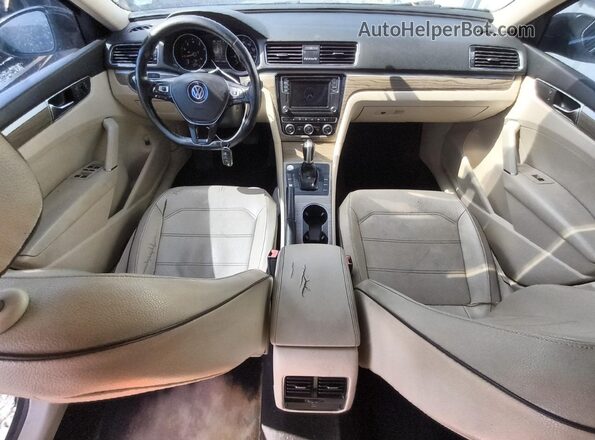1VWBA7A38JC029394 2018 VOLKSWAGEN PASSAT Black 