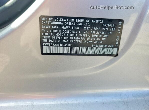 1VWBA7A38JC041738 2018 VOLKSWAGEN PASSAT Silver Շարժիչի բաժամունքի տեսք
