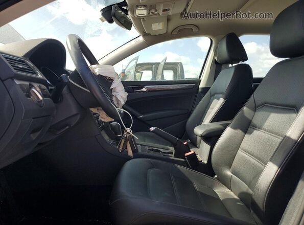 1VWBA7A38JC041738 2018 VOLKSWAGEN PASSAT Silver Սալոնի դիմացի տեսք