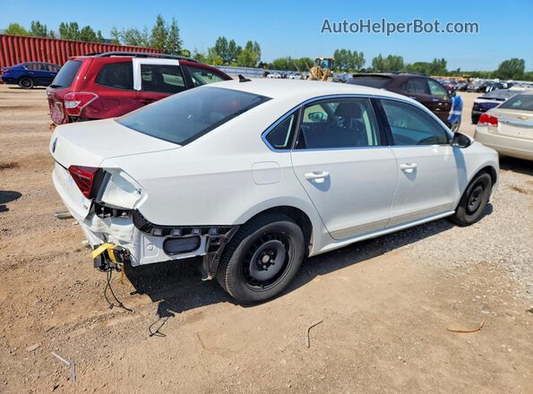 1VWBA7A38JC042839 2018 VOLKSWAGEN PASSAT Белый Задняя правая четверть