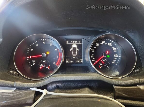 1VWBA7A38JC046972 2018 VOLKSWAGEN PASSAT Black Widok zestawu wskaźników