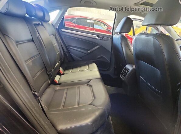 1VWBA7A38JC046972 2018 VOLKSWAGEN PASSAT Black Widok tylnych siedzeń