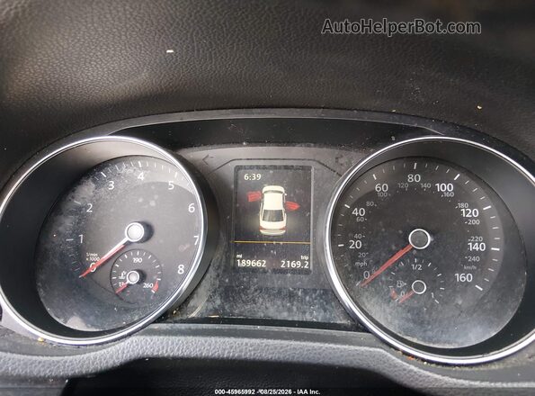 1VWBA7A39JC019442 2018 VOLKSWAGEN PASSAT Black Vista de los asientos traseros