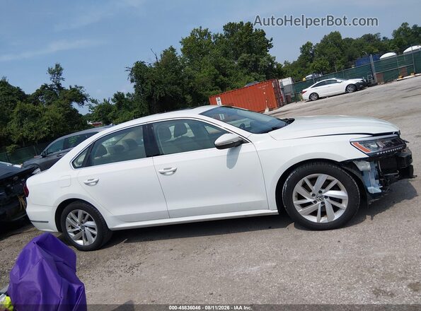 1VWBA7A39JC027797 2018 VOLKSWAGEN PASSAT White 360 interior view