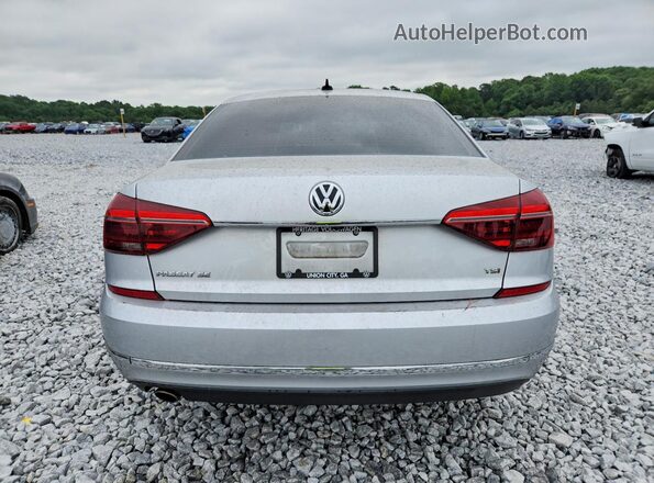 1VWBA7A3XJC039327 2018 VOLKSWAGEN PASSAT Silver Հետևի տեսք