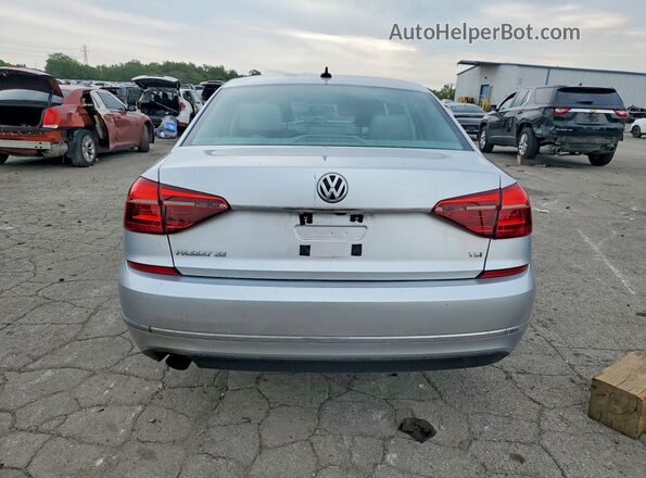 1VWBS7A34GC032010 2016 VOLKSWAGEN PASSAT Silver Вид ззаду
