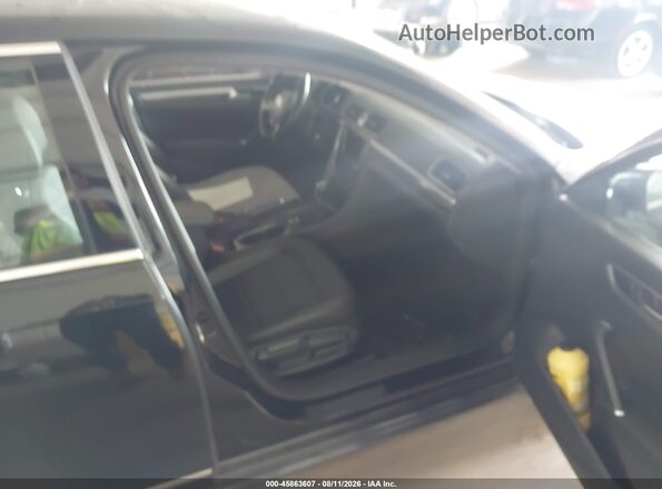 1VWBS7A38GC046783 2016 VOLKSWAGEN PASSAT Black Widok wnętrza z przodu