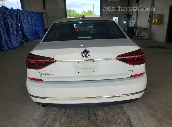 1VWBT7A30HC012075 2017 VOLKSWAGEN PASSAT White Widok z tyłu