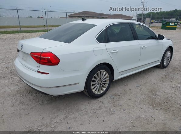 1VWBT7A32GC006146 2016 VOLKSWAGEN PASSAT White Trasero derecho