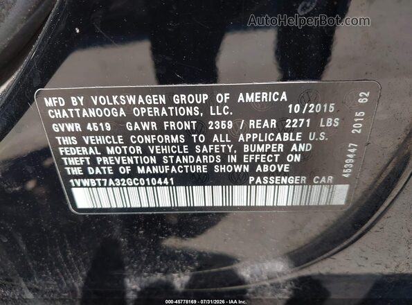 1VWBT7A32GC010441 2016 VOLKSWAGEN PASSAT Black Вид підкапотного простору