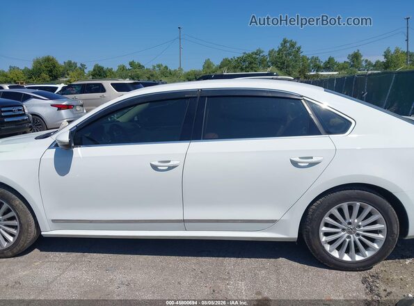 1VWBT7A32HC063982 2017 VOLKSWAGEN PASSAT White Vista interior de 360 grados