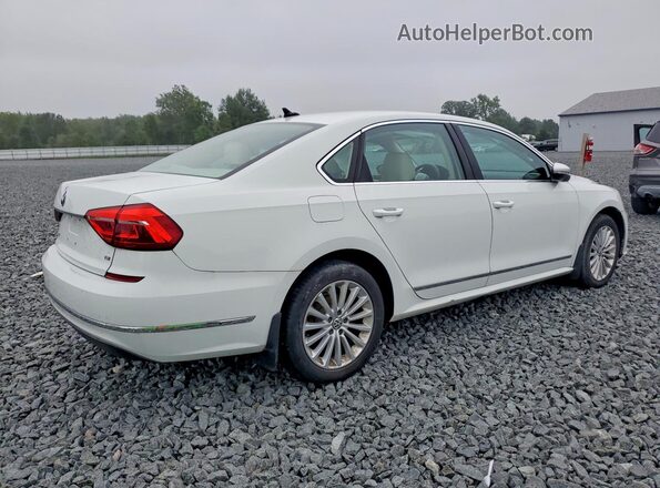1VWBT7A33GC061334 2016 VOLKSWAGEN PASSAT White უკანა მარჯვენა