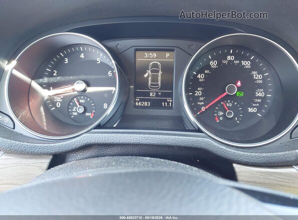 1VWBT7A33HC020168 2017 VOLKSWAGEN PASSAT Burgundy Widok tylnych siedzeń