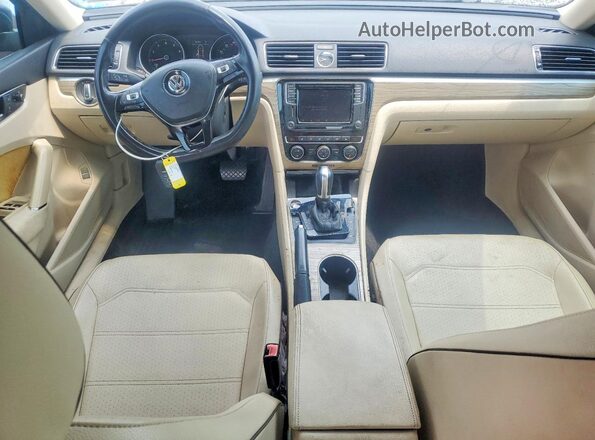 1VWBT7A36HC026563 2017 VOLKSWAGEN PASSAT Черный Вид панели приборов