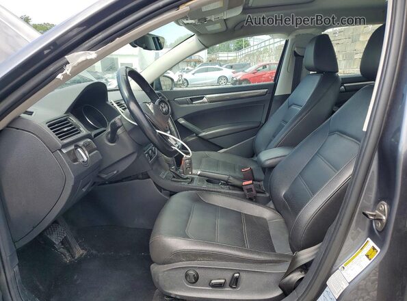1VWBT7A37HC073987 2017 VOLKSWAGEN PASSAT Gray Vista interior delantera