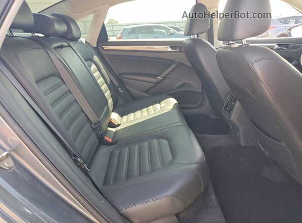 1VWCA7A31JC040841 2018 VOLKSWAGEN PASSAT Gray Հետևի նստատեղերի տեսք