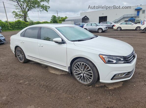 1VWCS7A38GC034606 2016 VOLKSWAGEN PASSAT White Delantero derecho