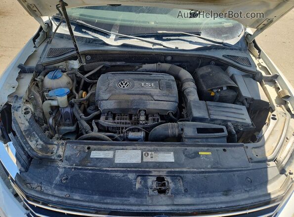 1VWDT7A31HC072312 2017 VOLKSWAGEN PASSAT Белый Вид задней части салона