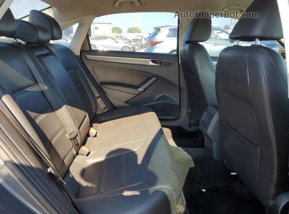 1VWDT7A31HC079650 2017 VOLKSWAGEN PASSAT Gray Rear seats view