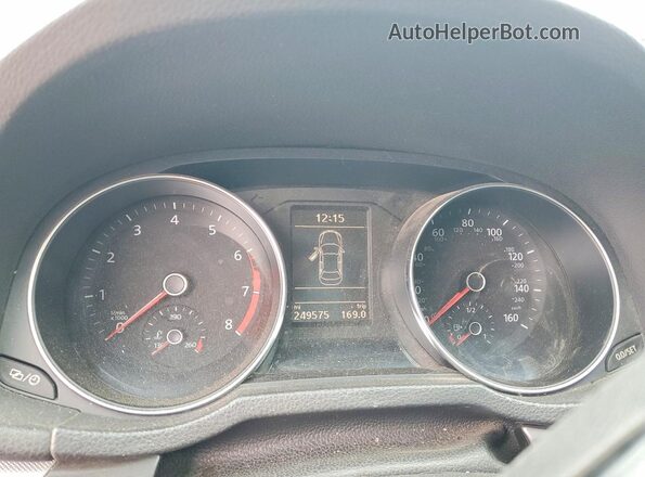 1VWDT7A32HC010806 2017 VOLKSWAGEN PASSAT Blue Instrument cluster view