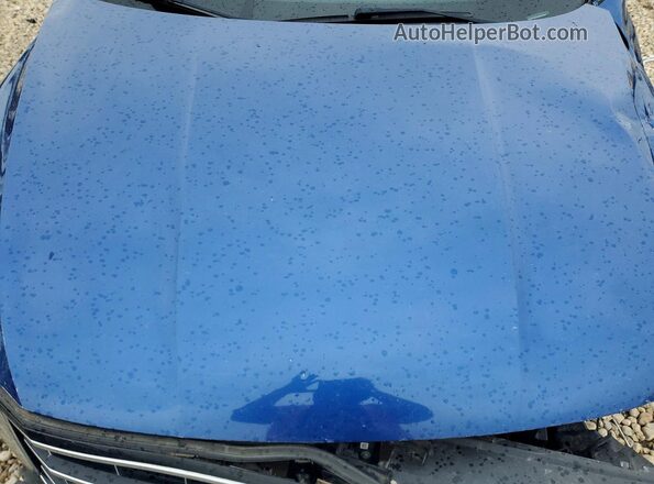 1VWDT7A32HC010806 2017 VOLKSWAGEN PASSAT Blue Rear interior view
