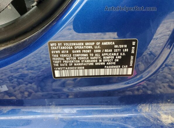 1VWDT7A32HC010806 2017 VOLKSWAGEN PASSAT Blue Engine compartment view