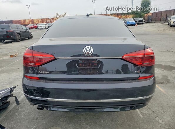 1VWDT7A32HC056121 2017 VOLKSWAGEN PASSAT Black Вид ззаду